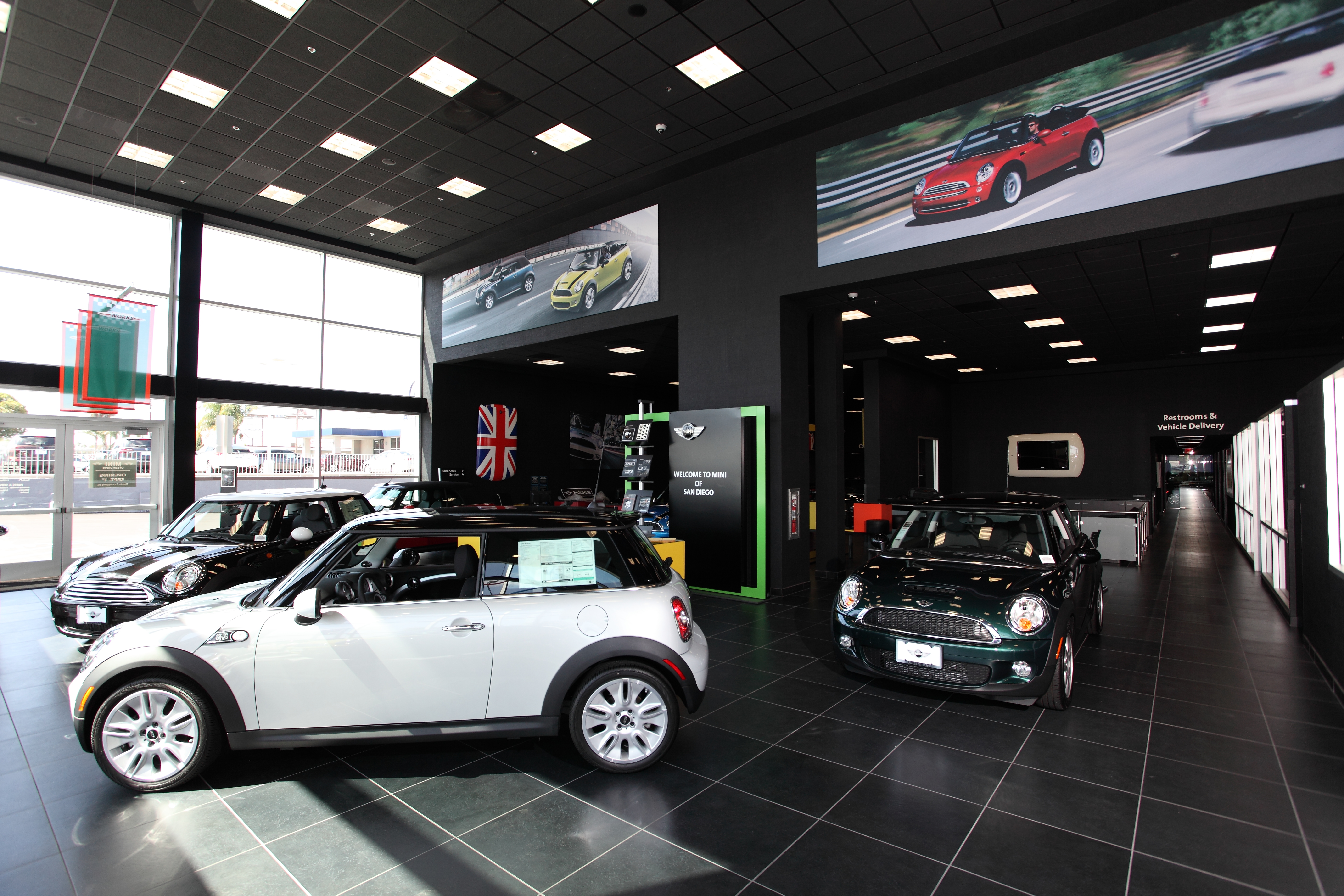 Mini Cooper Dealers >> Mini Cooper Service Center Grand Opening Event In Laguna Mini Cooper Dealers >> Mini Cooper Service Center Grand Opening Event In Laguna