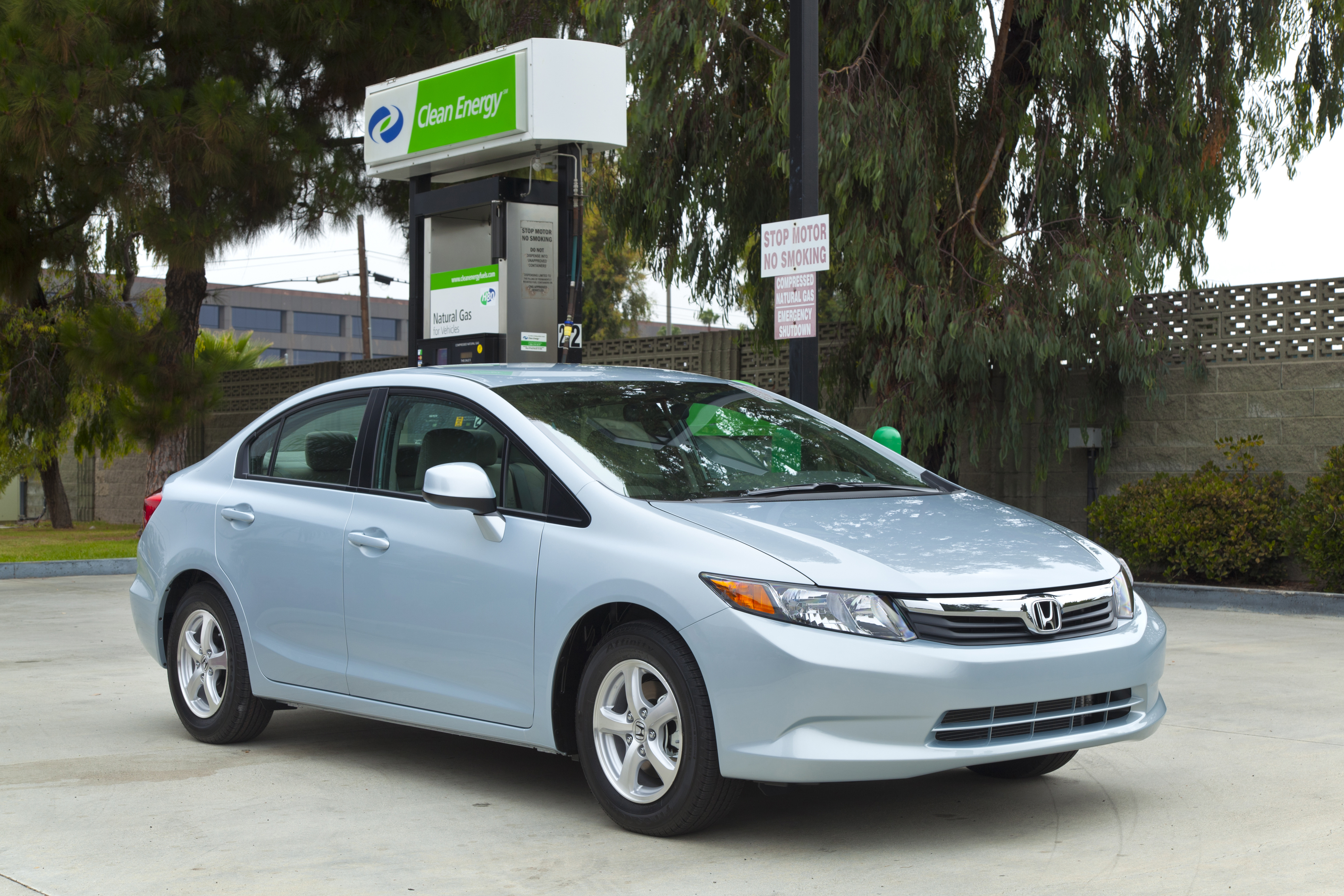 Honda Joins With Clean Energy To Provide 3 000 Fuel Cards New Honda Joins With Clean Energy To Provide 3 000 Fuel Cards New Civic Natural Gas Vehicle Customers