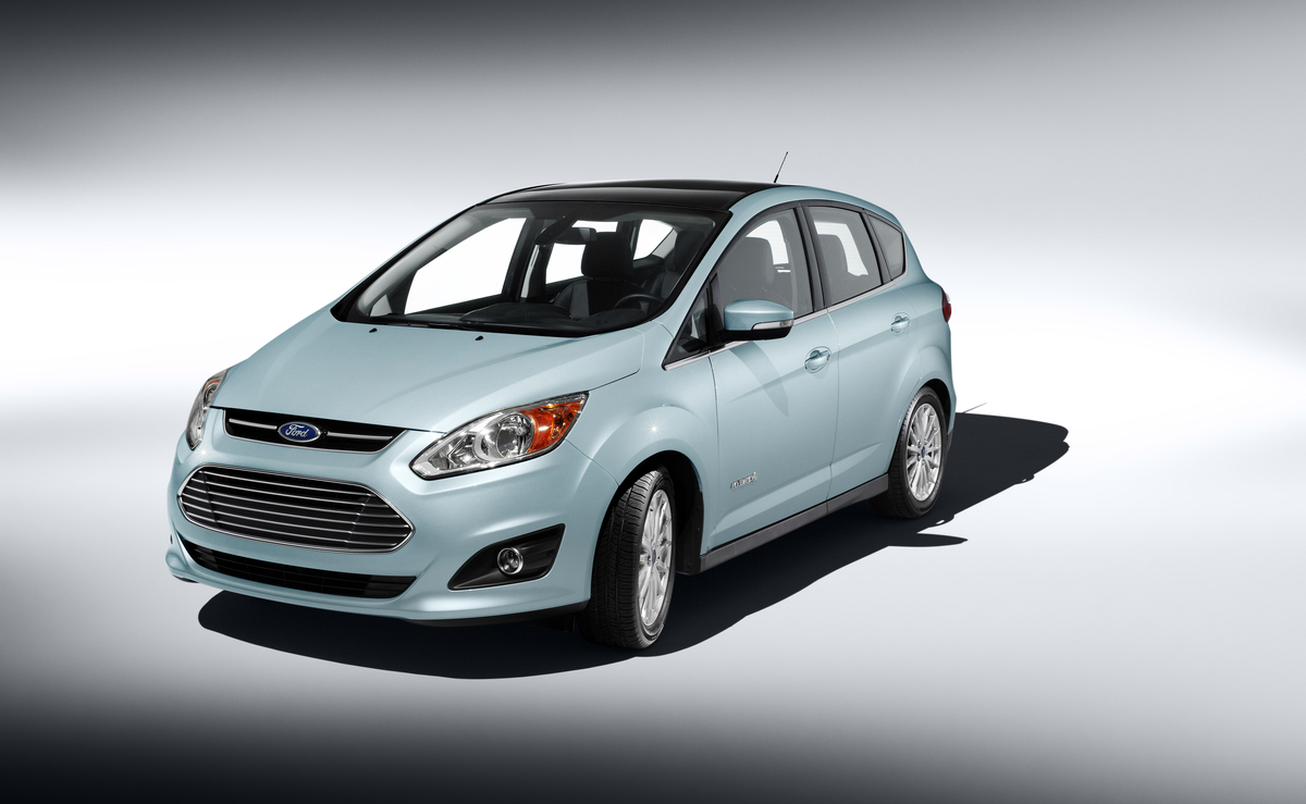 Ford Targets Prius Non Hybrid Owners By Redrawing Por Clic Ford Targets Prius Non Hybrid Owners By Redrawing Por Clic Animated Character In New C Max Ads